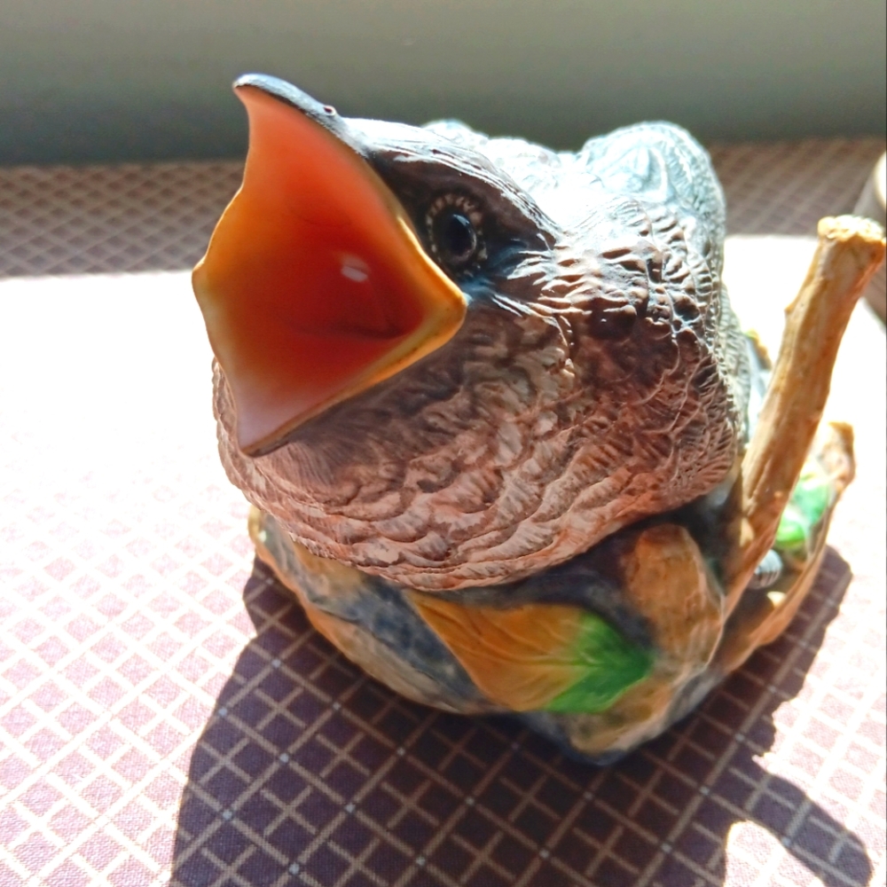 Boehm bone china baby bird figurine..
